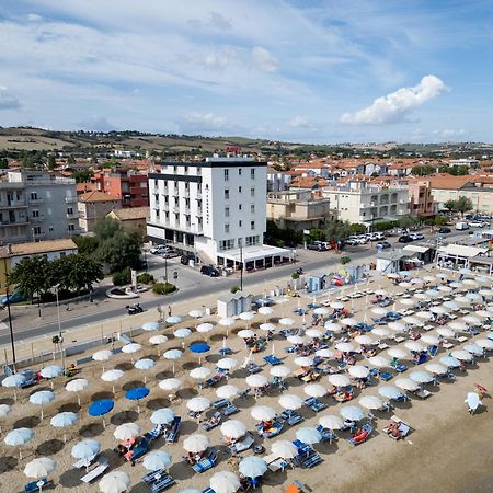 Hotel Florence Marotta Dış mekan fotoğraf