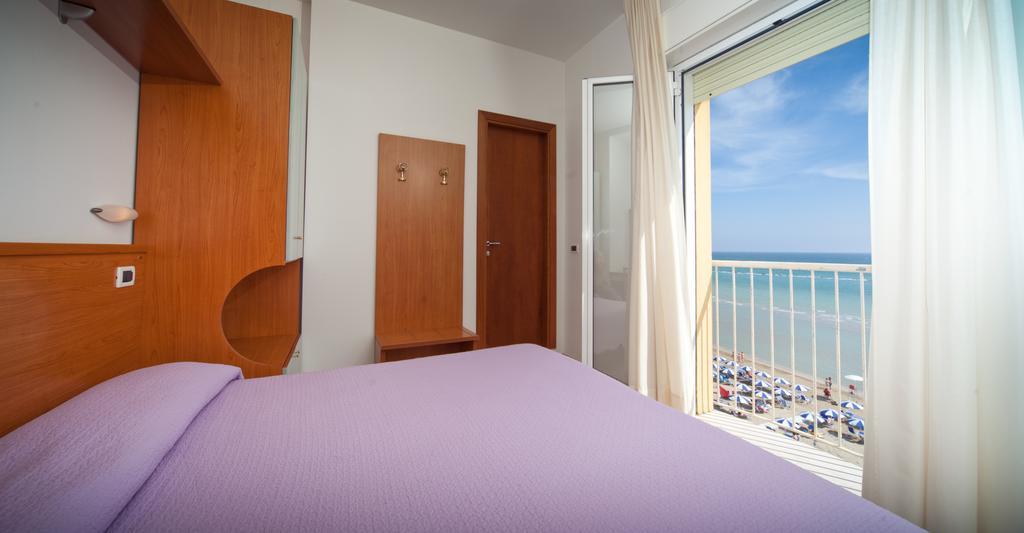 Hotel Florence Marotta Dış mekan fotoğraf