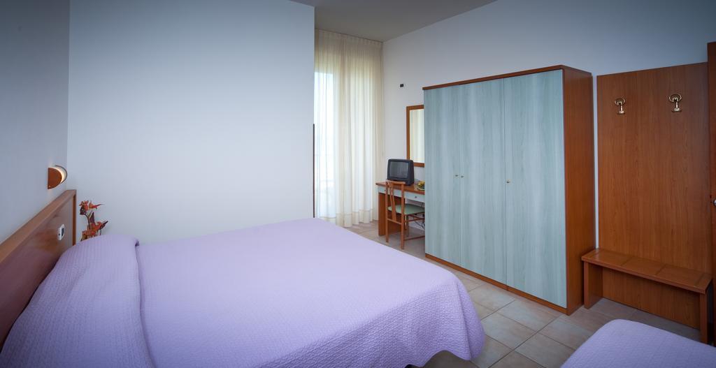 Hotel Florence Marotta Dış mekan fotoğraf