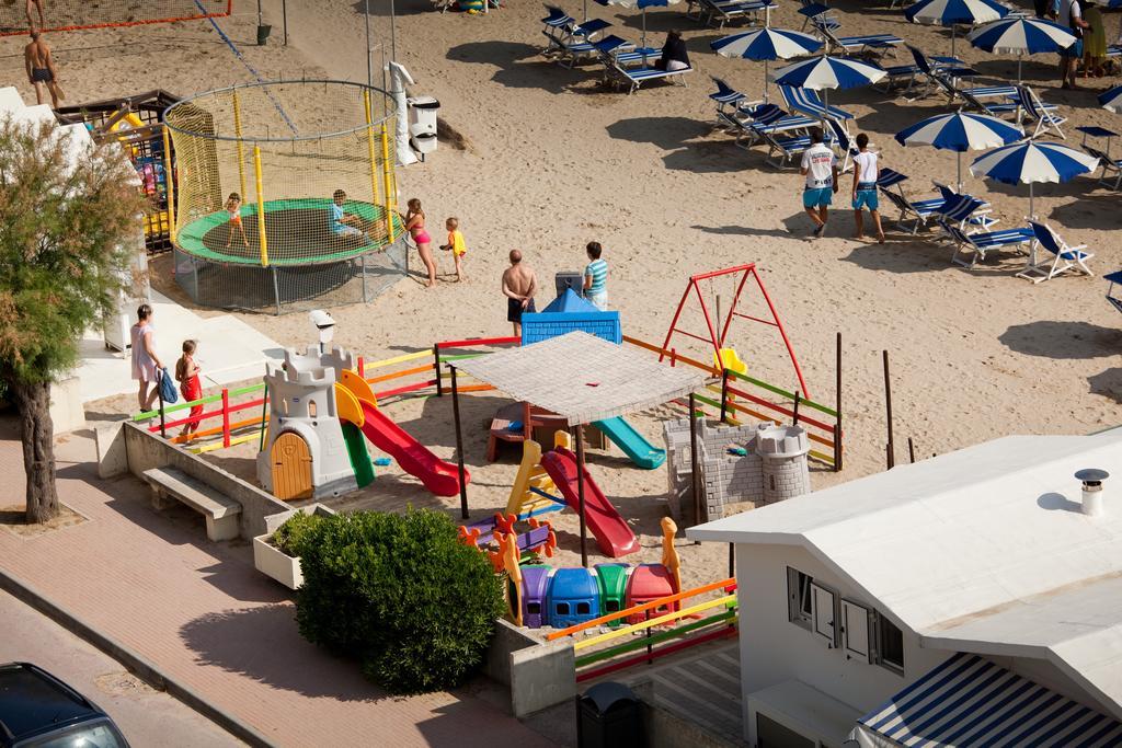 Hotel Florence Marotta Dış mekan fotoğraf