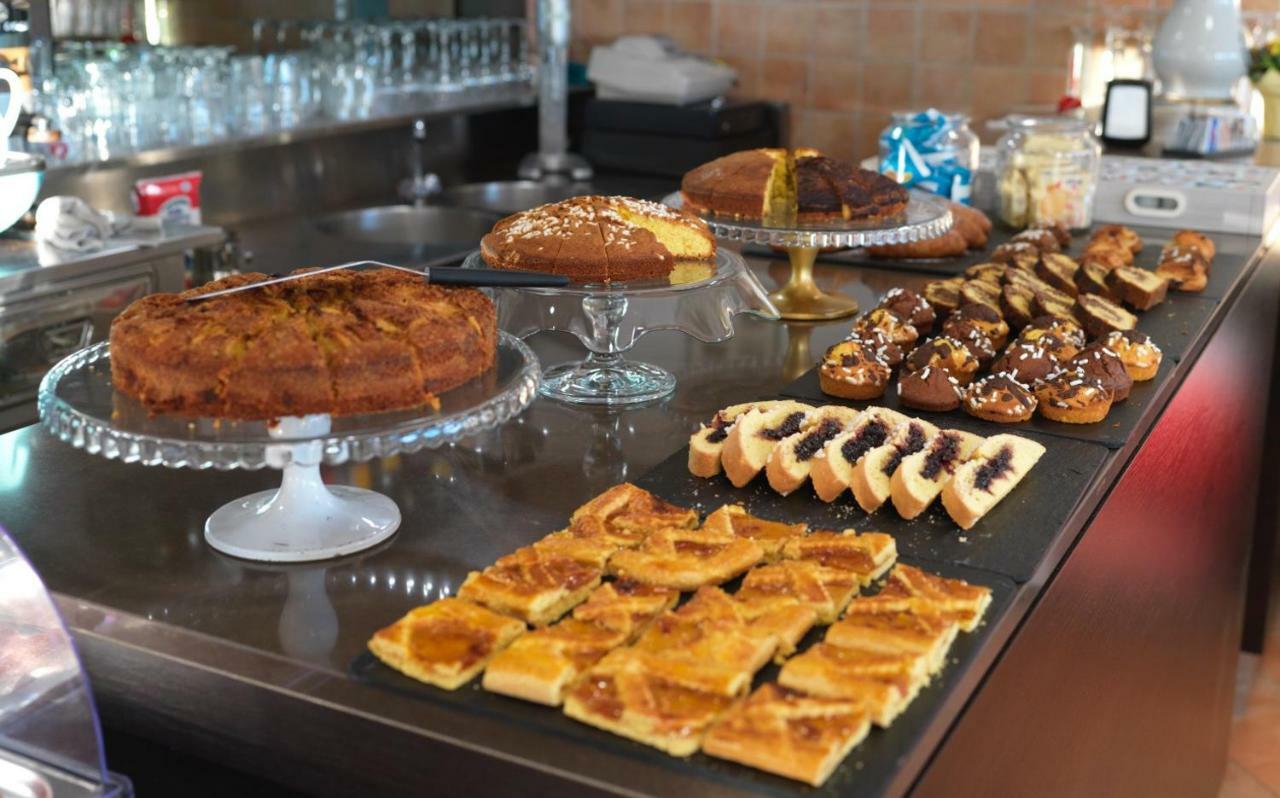 Hotel Florence Marotta Dış mekan fotoğraf