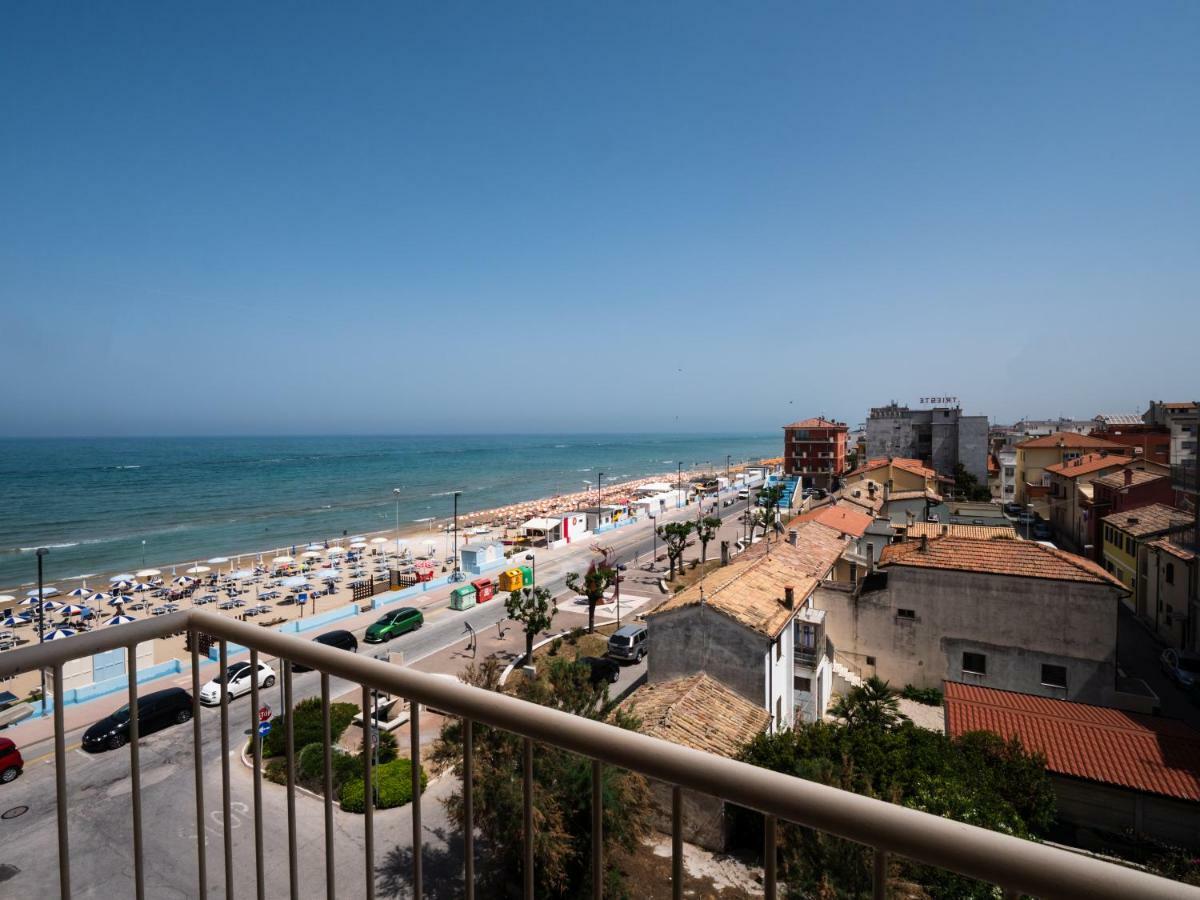 Hotel Florence Marotta Dış mekan fotoğraf