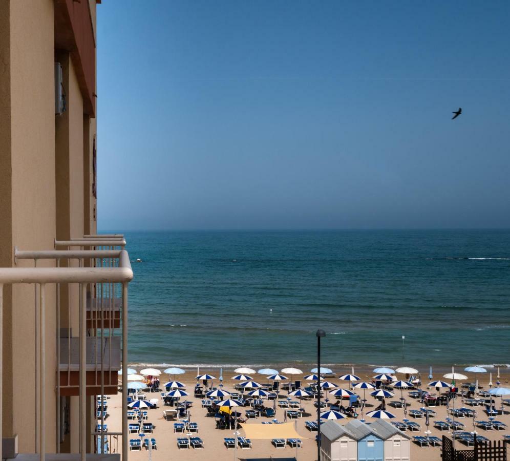 Hotel Florence Marotta Dış mekan fotoğraf